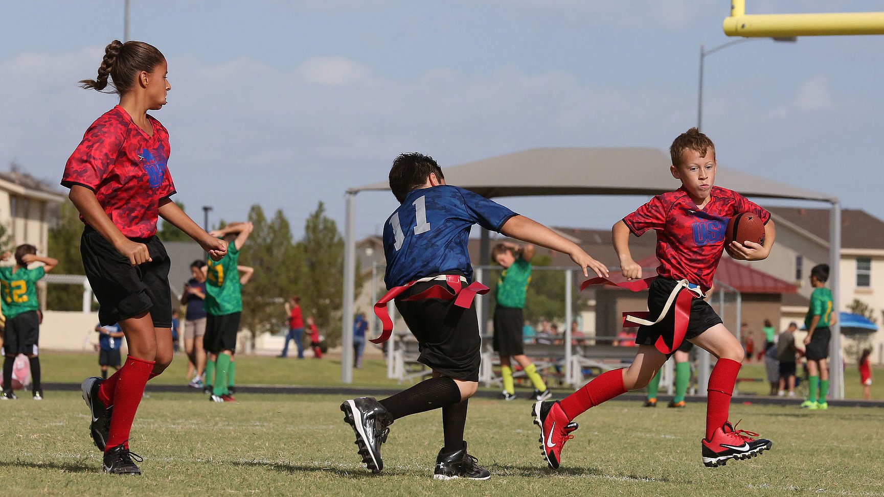 Flag football er et spil med fart over feltet og masser af taktik og strategi.